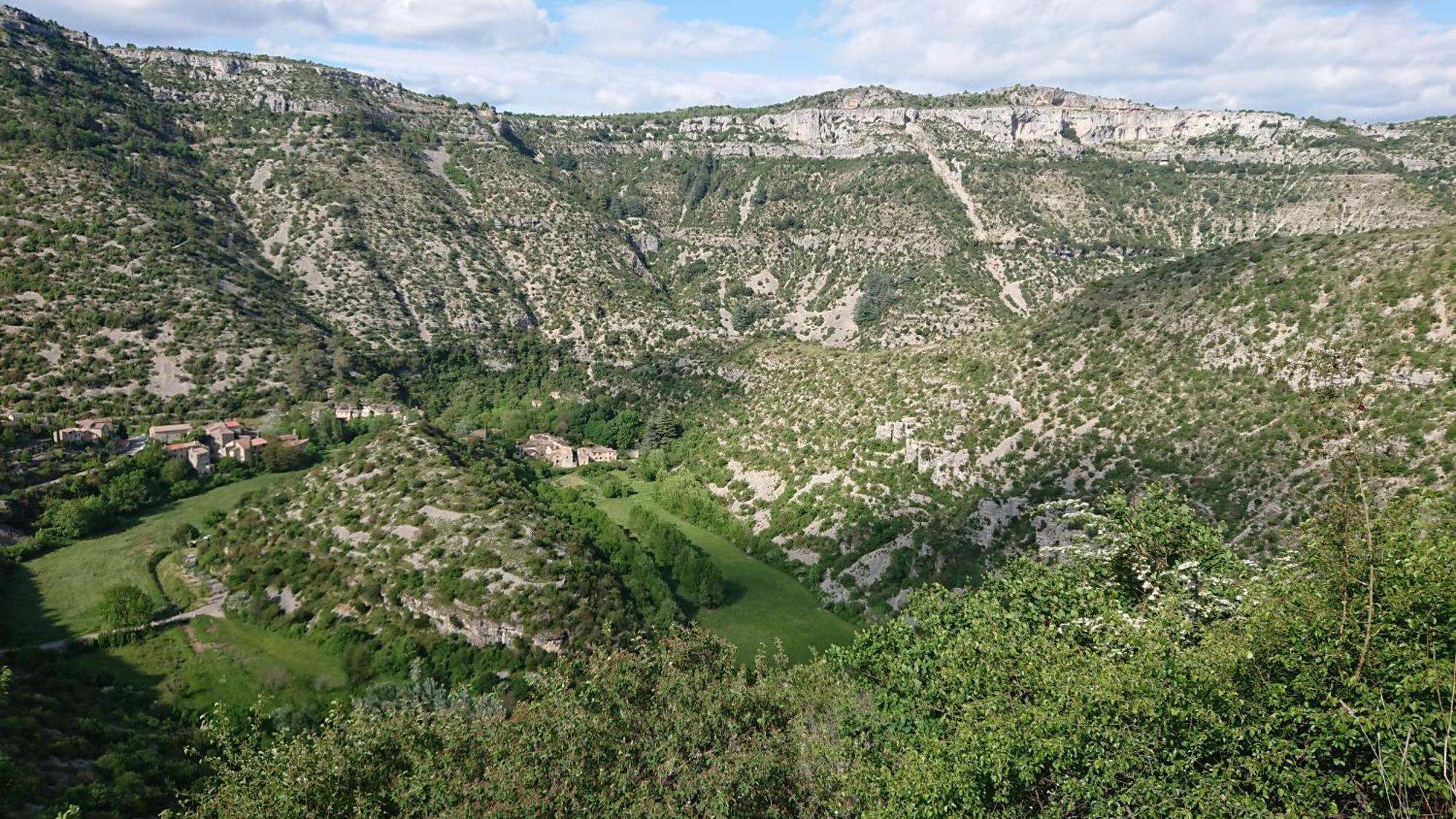 Gite En Cevennes Du Sud, Bergerie Restauree Au Rez De Jardin D'Une Bastide Avec Piscine, Vue Exceptionnelle, Authenticite Et Confort Saint-Laurent-le-Minier Dış mekan fotoğraf
